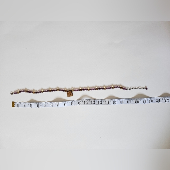 Elegant Purple and Gold Beaded Necklace - Picture 2 of 3